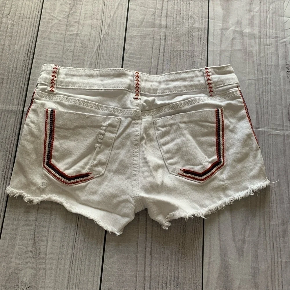 Rue 21 Distressed Shorts, Small
